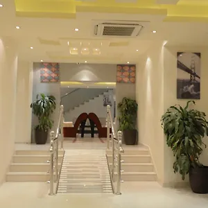 شقة فندقية الجنادريه سويتس ١١